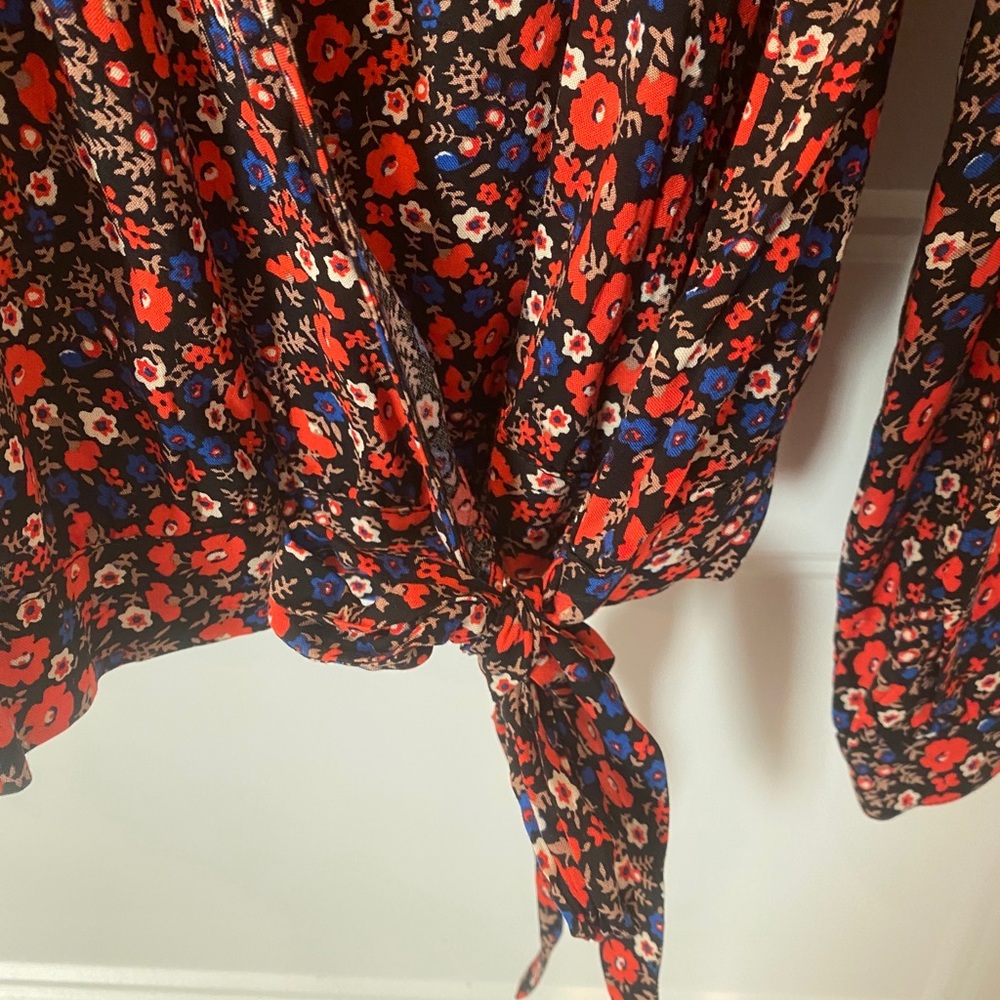 Fall Universal Thread Blouse - Picture 3 of 4